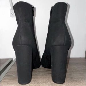 Women’s Ankle booties